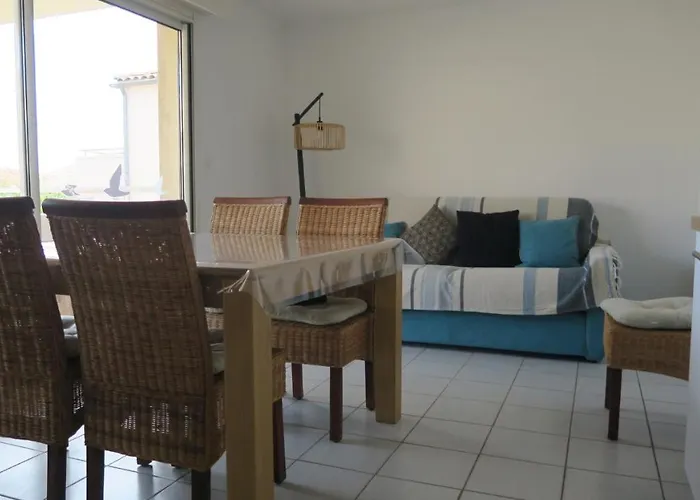 Solydays Mayflower Avec Piscine Appartement Le Grau-du-Roi